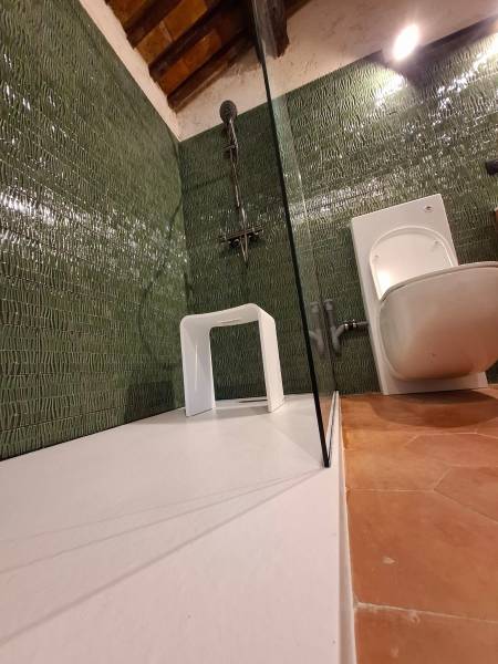 Création d'une salle de bain PMR